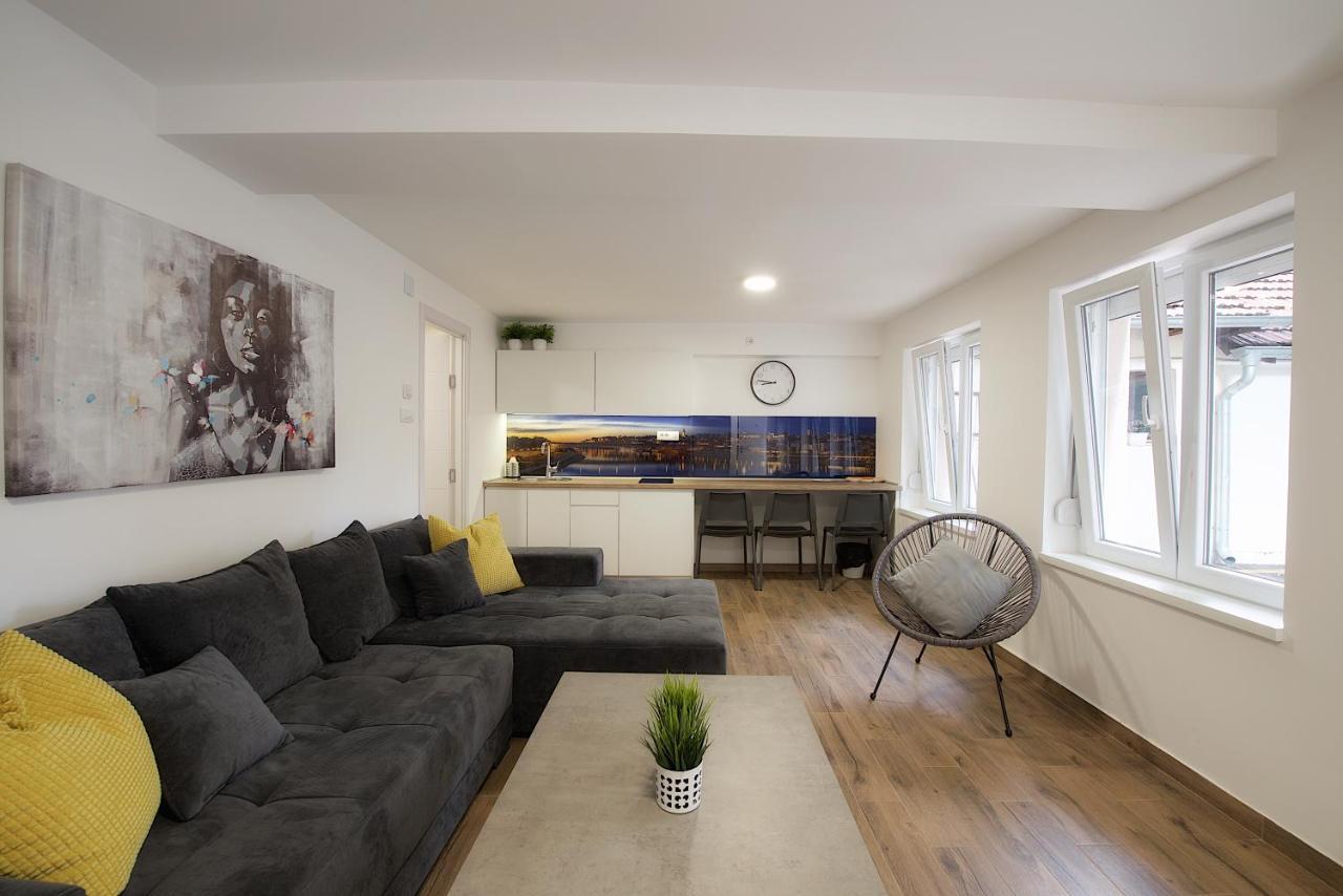 Apartment St.sava Belgrade